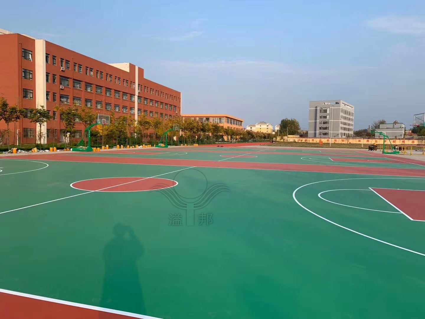 制度篮球场 制度篮球场